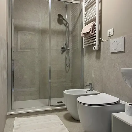 Stanza Accogliente E Ricercata Penzion